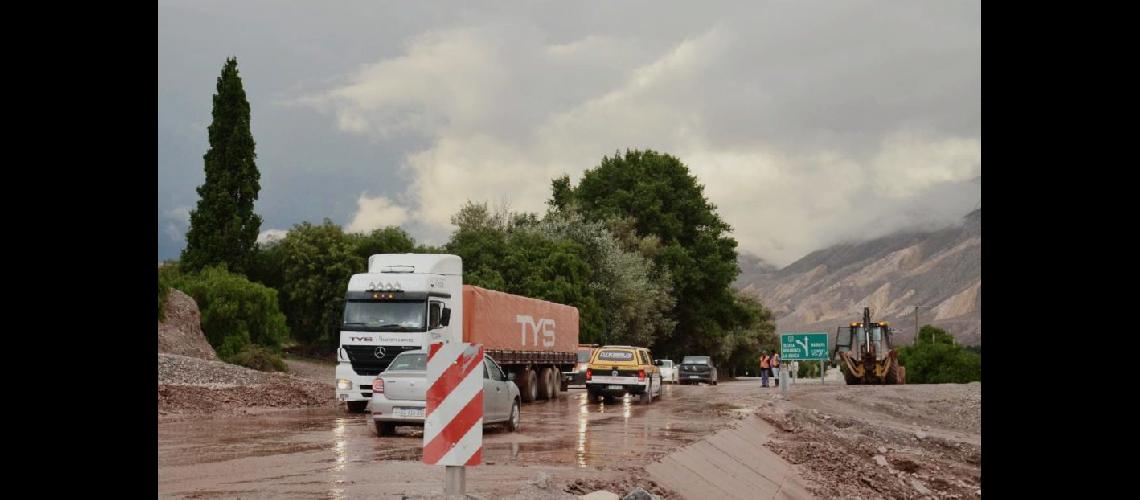 Temporal Caus Dos Cortes De Ruta En La Quebrada Diario Pregon De Jujuy