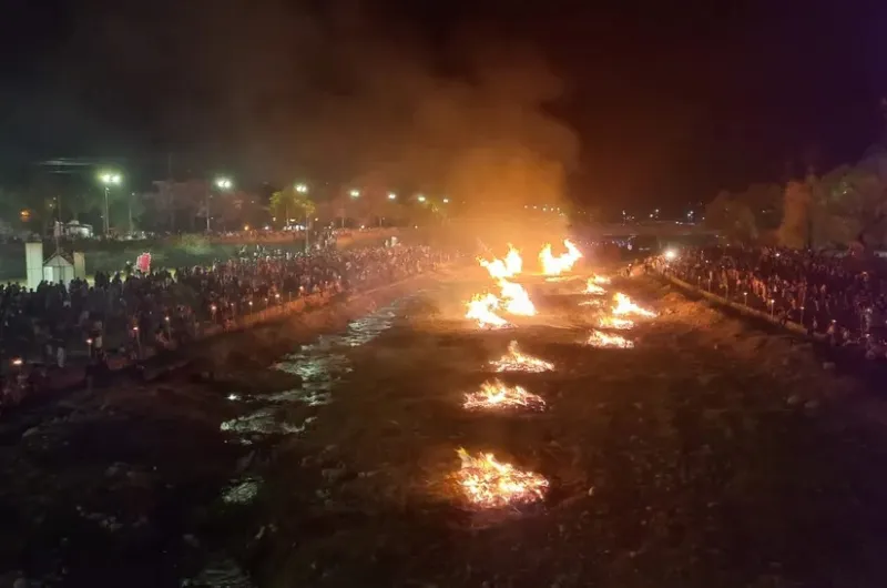 Una multitud acompañó la marcha evocativa del Éxodo Diario Pregon de