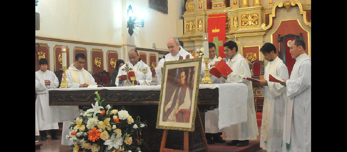 Jujuy recordoacute al primer  obispo de la Dioacutecesis