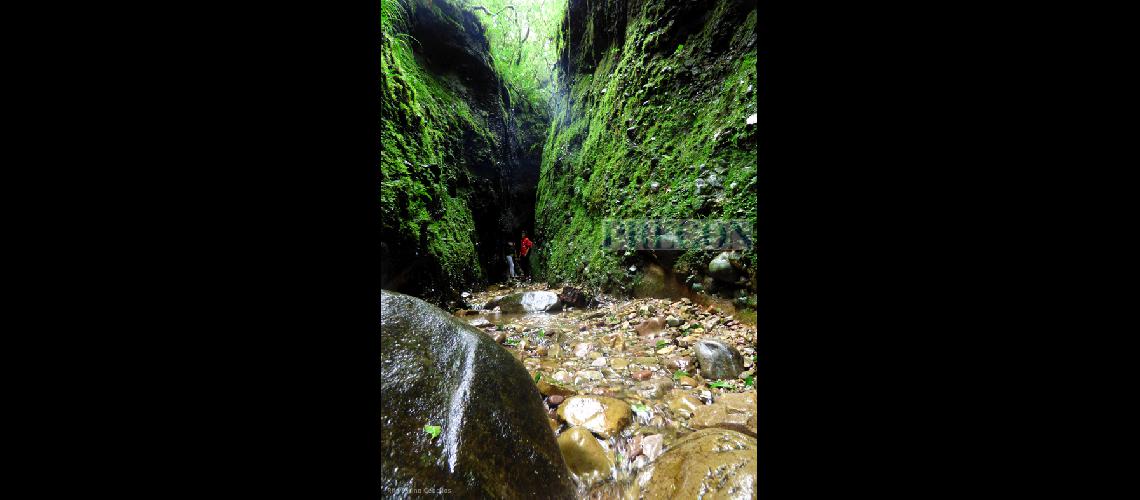 Jujuy y sus rincones- El Angosto de Jaire