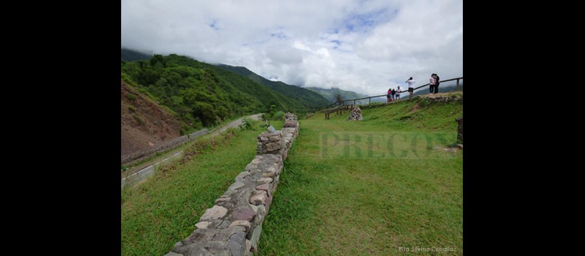 Jujuy y sus rincones- El Angosto de Jaire