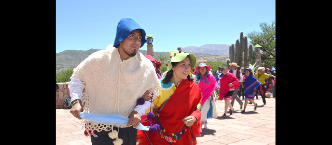 Celebraron el Diacutea del carnavalito