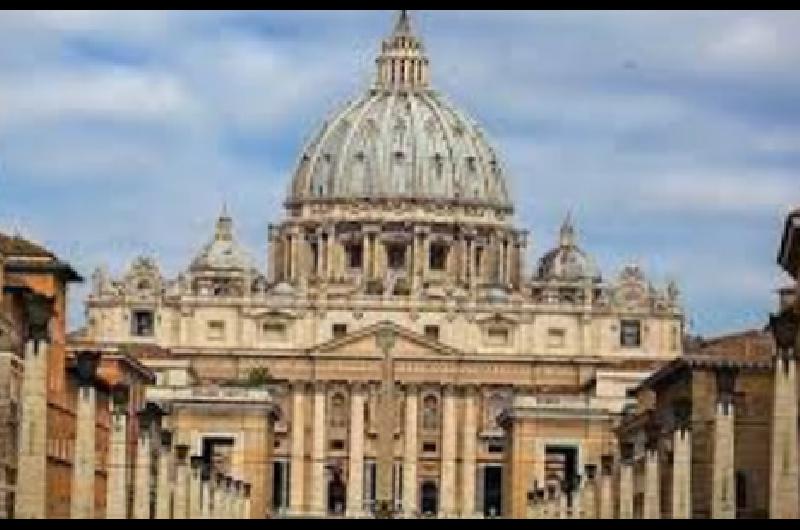 El Vaticano pidioacute perdoacuten por los abusos en Proacutevolo