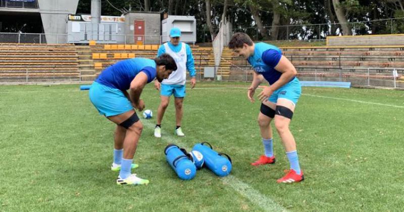 Los Pumas  se preparan para jugar ante Waratahs