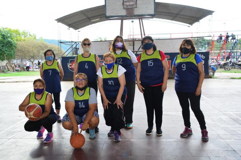 Se puso en marcha la Liga Municipal de Maxibasquet Femenino