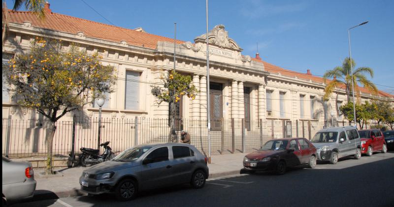 Conmemoran hoy el 137ordm aniversario de la Escuela Normal Juan Ignacio Gorriti