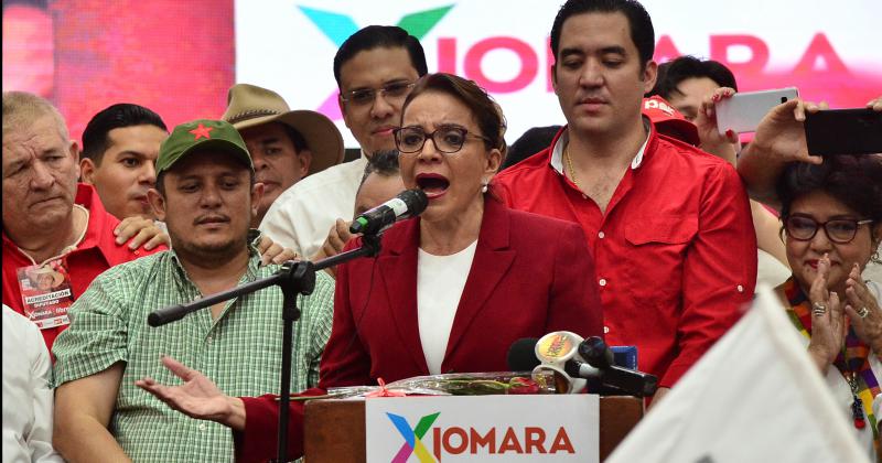 Xiomara Castro de primera dama derrocada candidata presidencial feminista