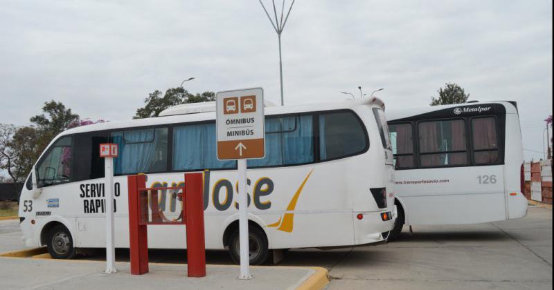 Entroacute en funcionamiento el servicio de transporte hacia el Aeropuerto Guzmaacuten