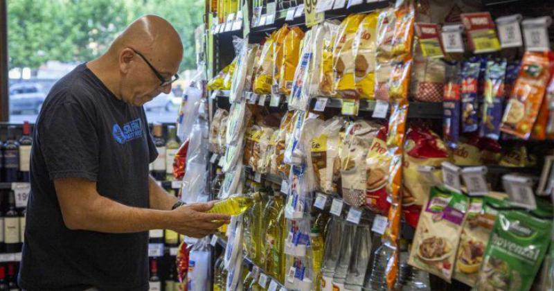 Piden a supermercadistas no subir los precios y una canasta para Navidad