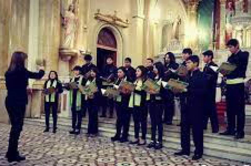 Mozarteum invita a disfrutar actuaciones del coro Kamay y el cuarteto Arte