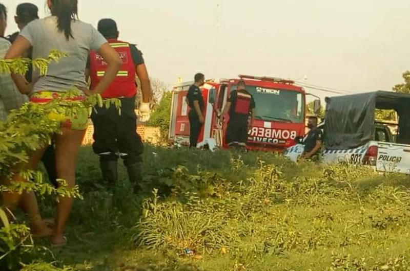 Intentoacute bantildearse y murioacute ahogado en un canal de riego de Libertador