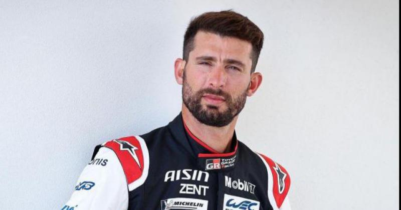 Pechito Loacutepez viajoacute a Espantildea a probar el auto para el mundial