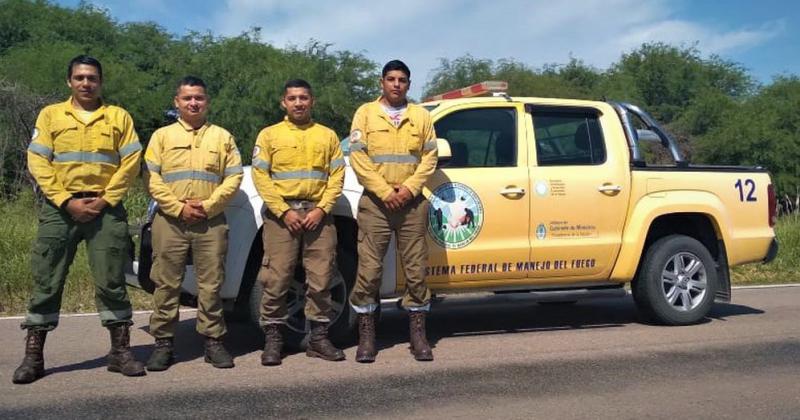 Brigadistas de Jujuy prestaraacuten servicio en incendios de Corrientes