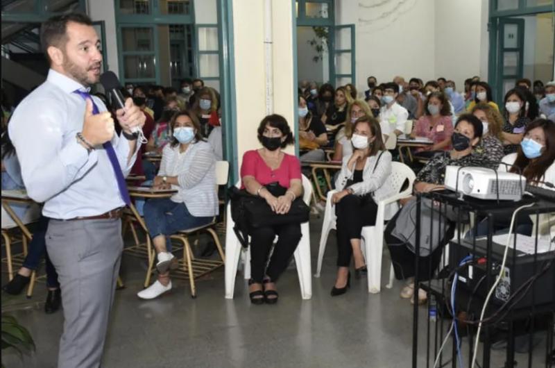 Avanza el proceso de aplicacioacuten de la ley de Educacioacuten Emocional en la Provincia