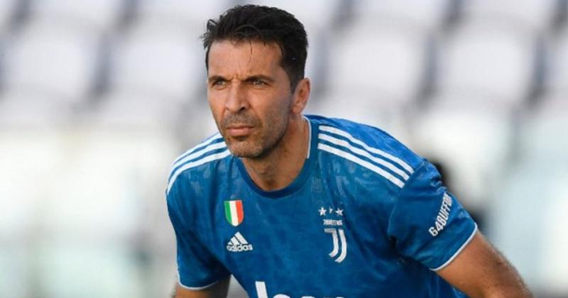 Di Mariacutea seriacutea como Maradona en esta Serie A aseguroacute Buffon