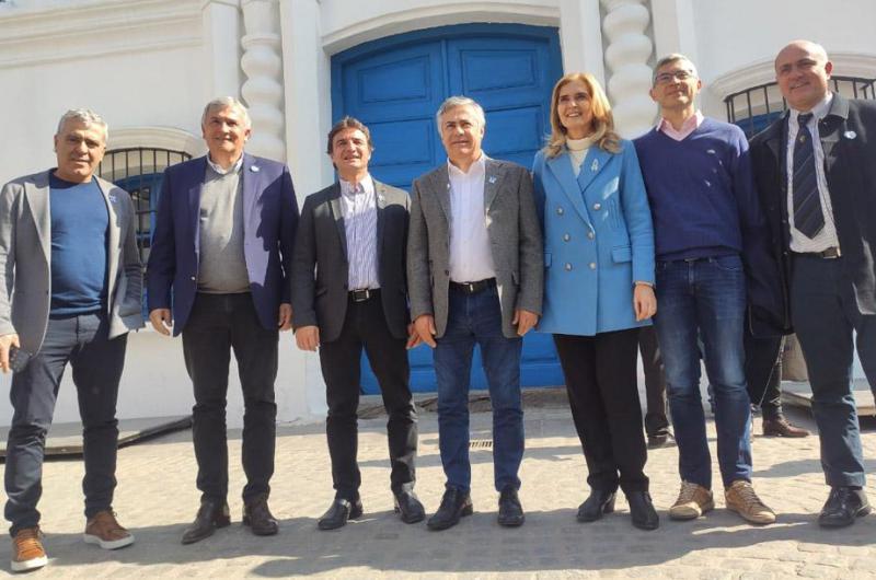 Con un llamado a la unidad Morales rindioacute homenaje a los Heacuteroes en Tucumaacuten