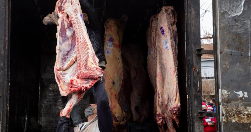 Por pedido de las provincias se prorrogoacute el comienzo del troceo de carne por 75 diacuteas