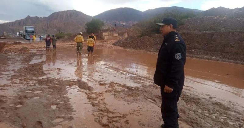 Ruta 9- por la cantidad de sedimentos piden circular con extrema precaucioacuten