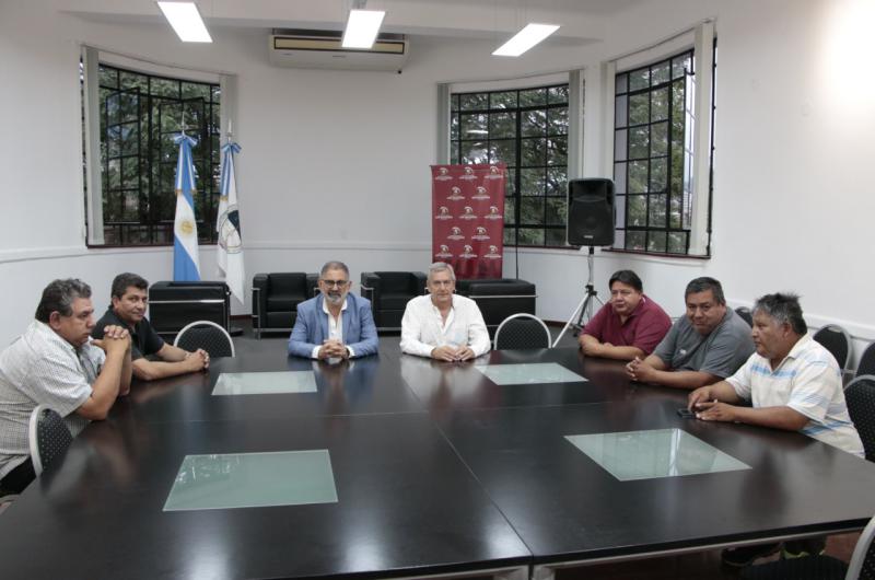 Frente al llamado a licitacioacuten transmiten calma a gremio de choferes de camiones