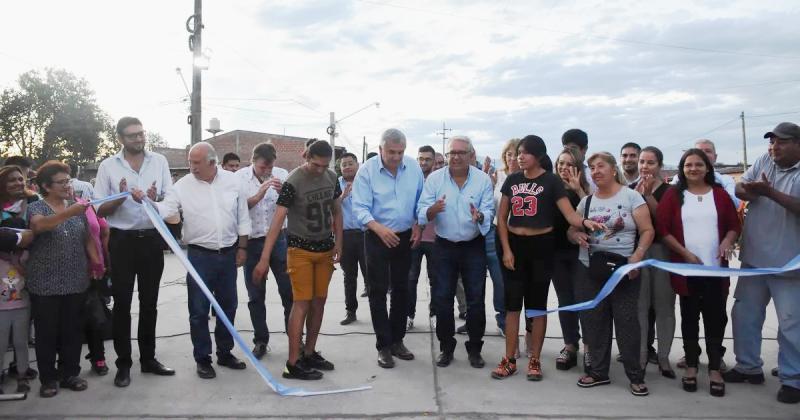 Inauguraron obra de pavimentacioacuten en San Pedro