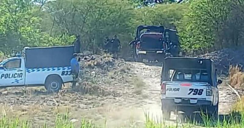 Encuentran a joven de 26 antildeos ahorcado en un aacuterbol estaba desaparecido