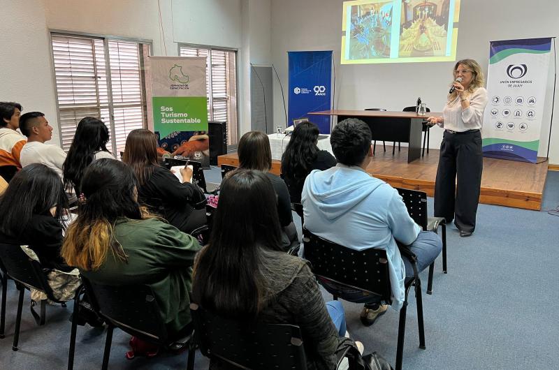 Dictaron una capacitacioacuten sobre hoteleriacutea de bajo impacto ambiental