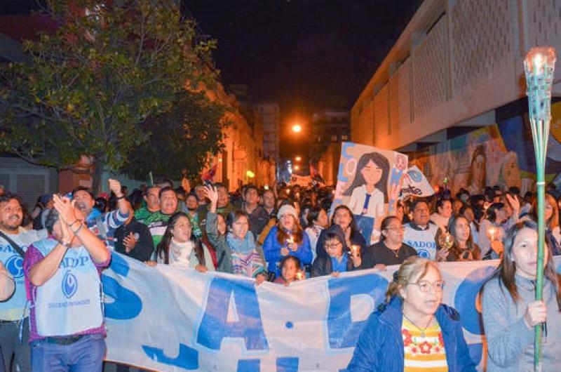 Educadores privados continuaraacuten de paro hasta este mieacutercoles