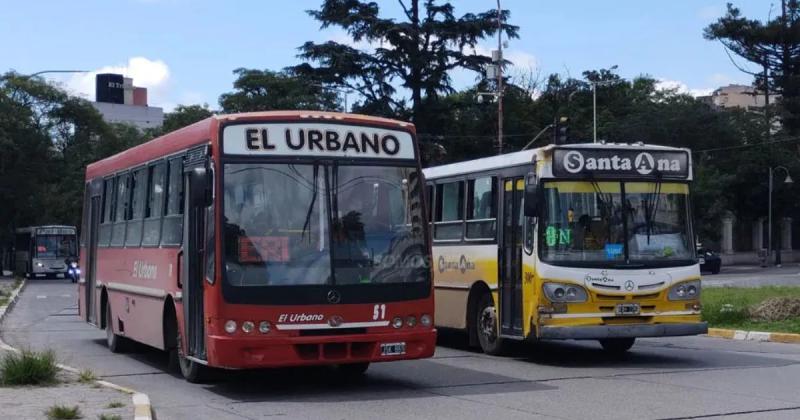 Hoy el servicio de transporte puacuteblico seraacute normal en la provincia