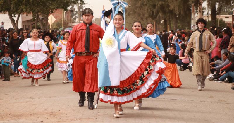 Palpalentildeos conmemoraron 211 antildeos del Exodo Jujentildeo y aniversario del barrio 23 de Agosto