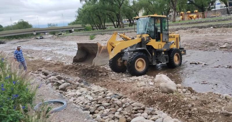 Recursos Hiacutedricos ejecuta obras junto a cooperativas y municipios