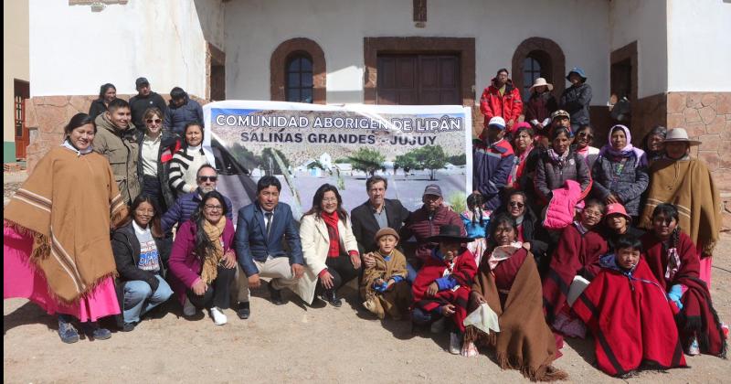 Olaroz ponderoacute el desarrollo de una mineriacutea responsable en Jujuy