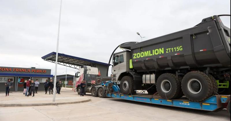 Comenzoacute a operar la Zona Franca con cinco camiones provenientes de China