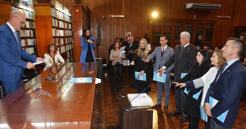 Los jueces juraron fidelidad a la Constitucioacuten Provincial