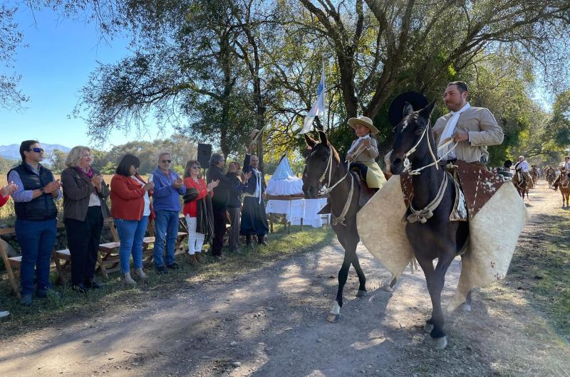 En San Antonio recodaron el 204ordm aniversario de la Batalla de La Cabantildea