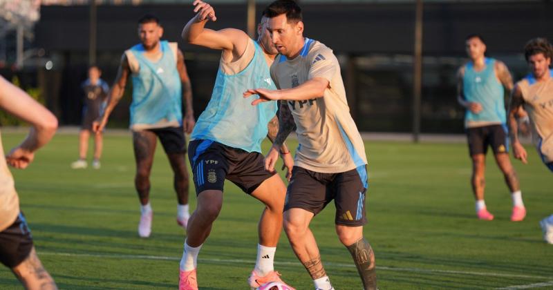 Argentina se entrenoacute completo en cancha del Inter de Miami