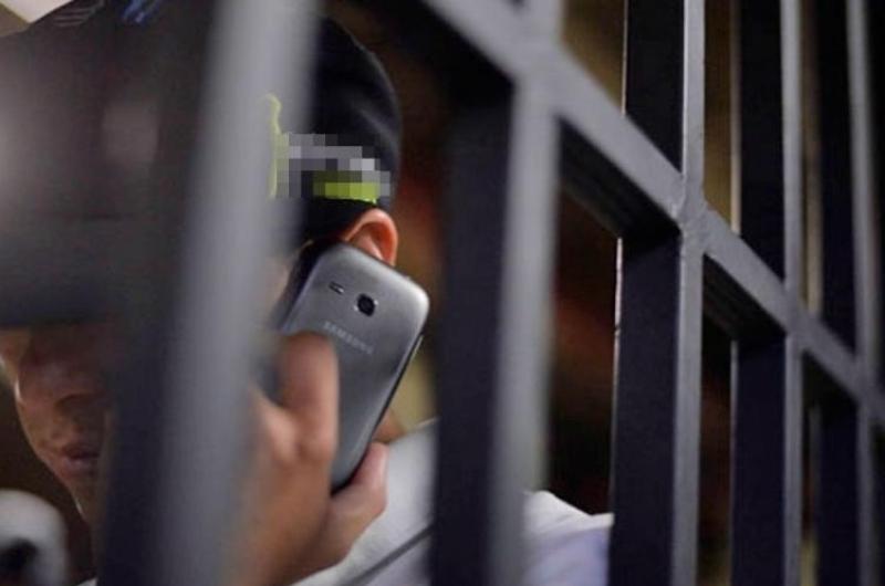 Desde la caacutercel de Jujuy seis detenidos realizaban estafas telefoacutenicas