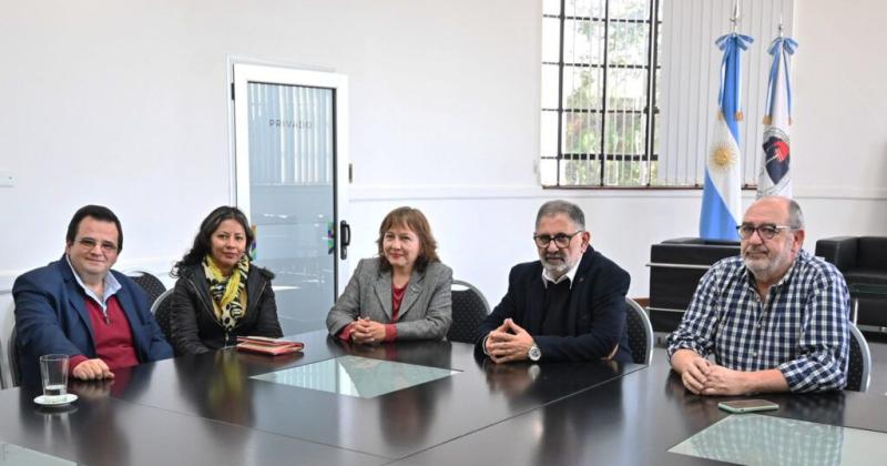 Iniciativa de colaboracioacuten entre la carrera de Arquitectura y el Municipio Capitalino