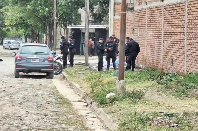 Una mujer murioacute en la viacutea puacuteblica tras sufrir un paro cardiorrespiratorio