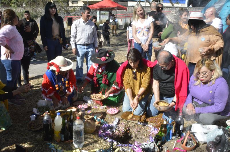 Se realizoacute la tradicional ceremonia en agradecimiento a la Pachamama