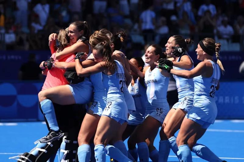 Las Leonas se miden ante Paiacuteses Bajos en busca de un lugar en la final