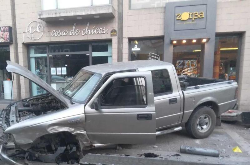 Impactante siniestro vial en pleno centro capitalino