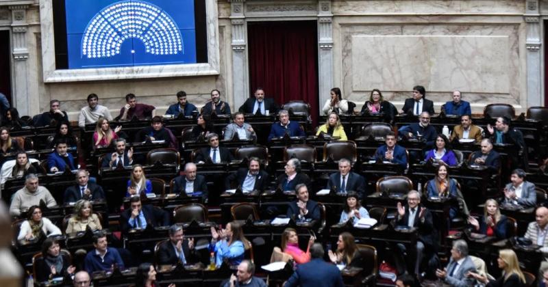 La oposicioacuten logroacute rechazar en Diputados el DNU sobre la SIDE