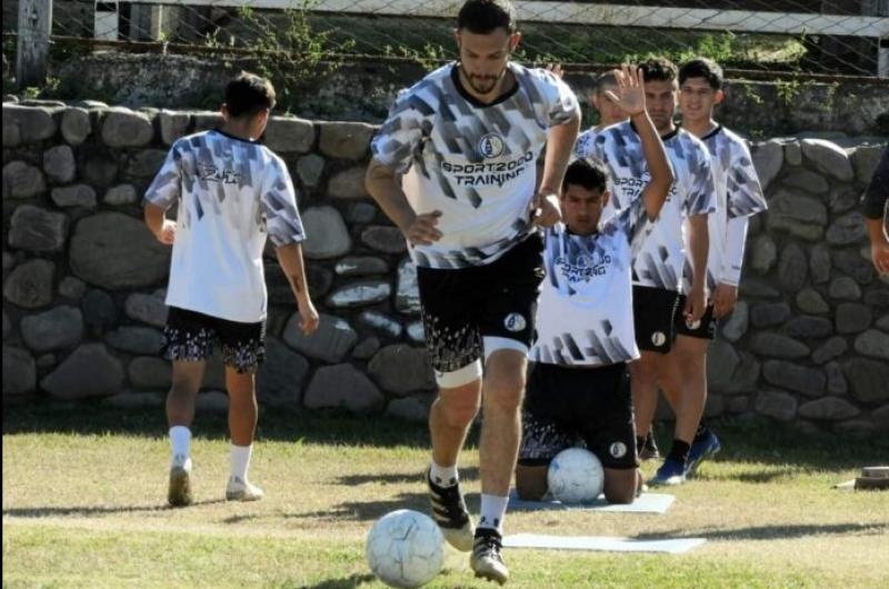 El Merengue suma a Peggini pero no se retira del mercado de pases