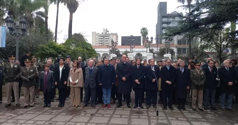 Acto en conmemoracioacuten por el 212deg aniversario del Eacutexodo Jujentildeo