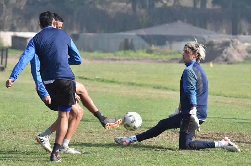 Moacutedolo define el once para enfrentar a Guemes