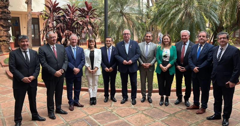 Comenzoacute a deliberar el Parlamento del Norte Grande en la ciudad de Posadas