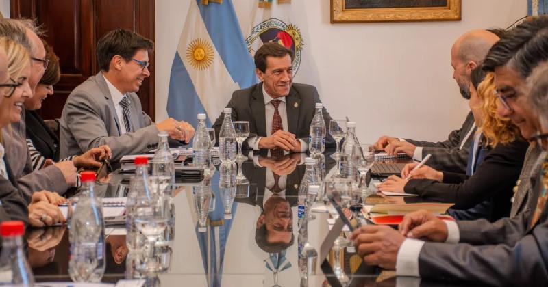 Reunioacuten clave con el Banco Mundial para el financiamiento de proyectos