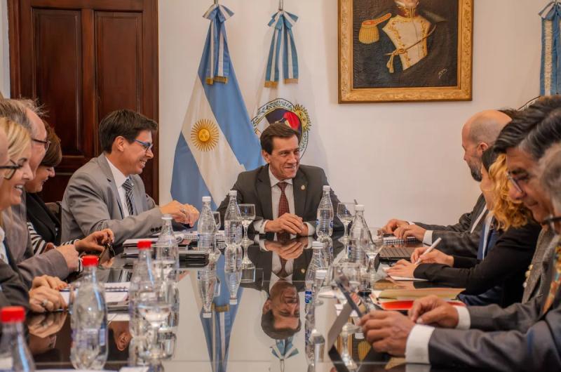 Reunioacuten clave con el Banco Mundial para el financiamiento de proyectos