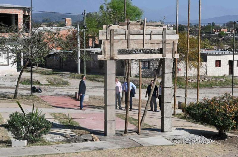 En el parque General Belgrano de Alto Comedero inauguraraacuten el Arco de la Paz