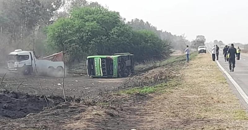 Primeras hipoacutetesis del choque entre el colectivo y un auto